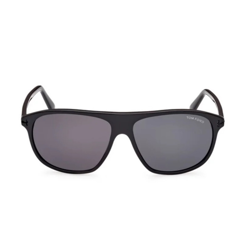 Tom Ford Dark Frame Sunglasses